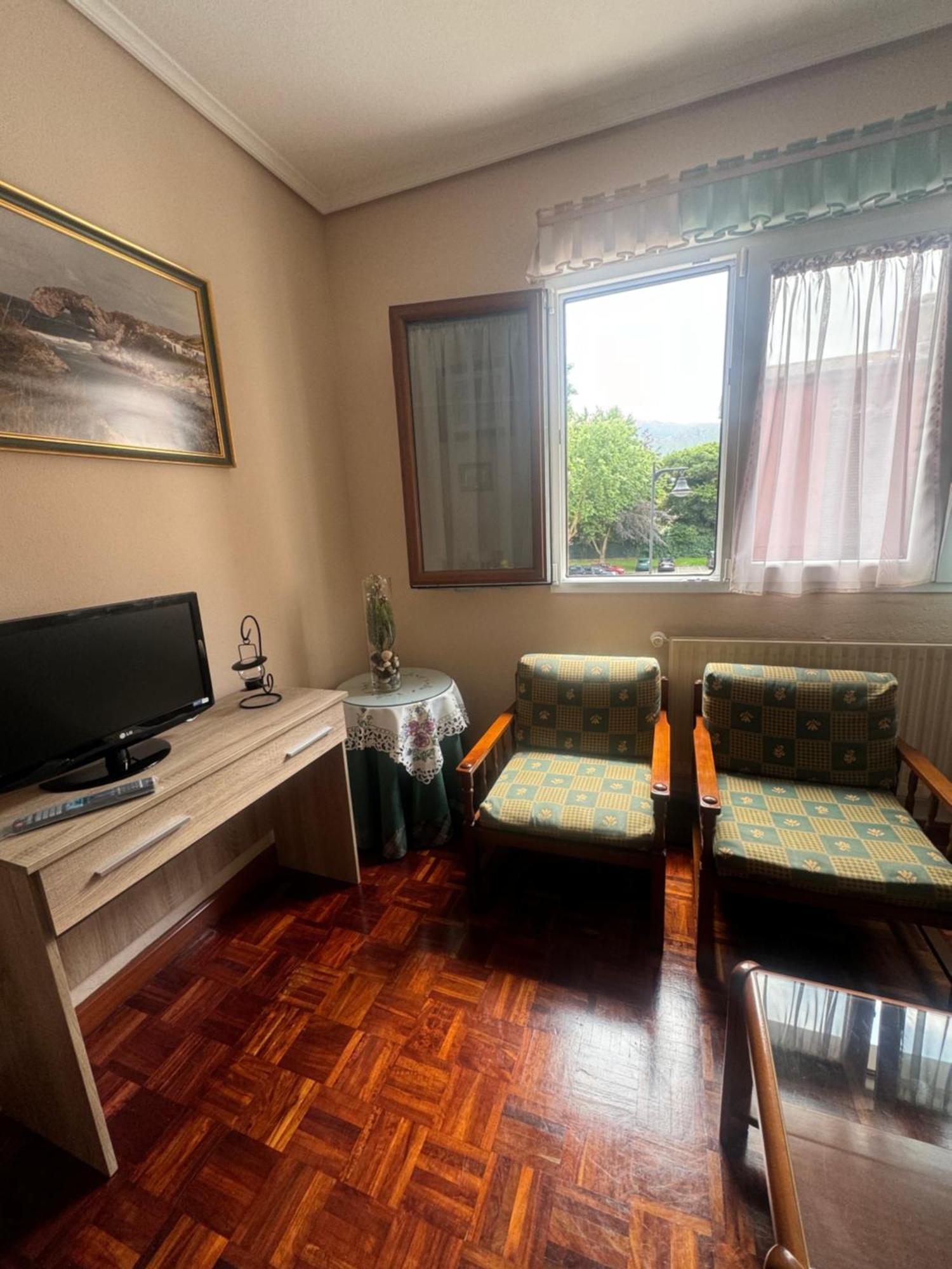 Apartamento En Llanes Con Plaza De Garaje Cubierta Exterior foto